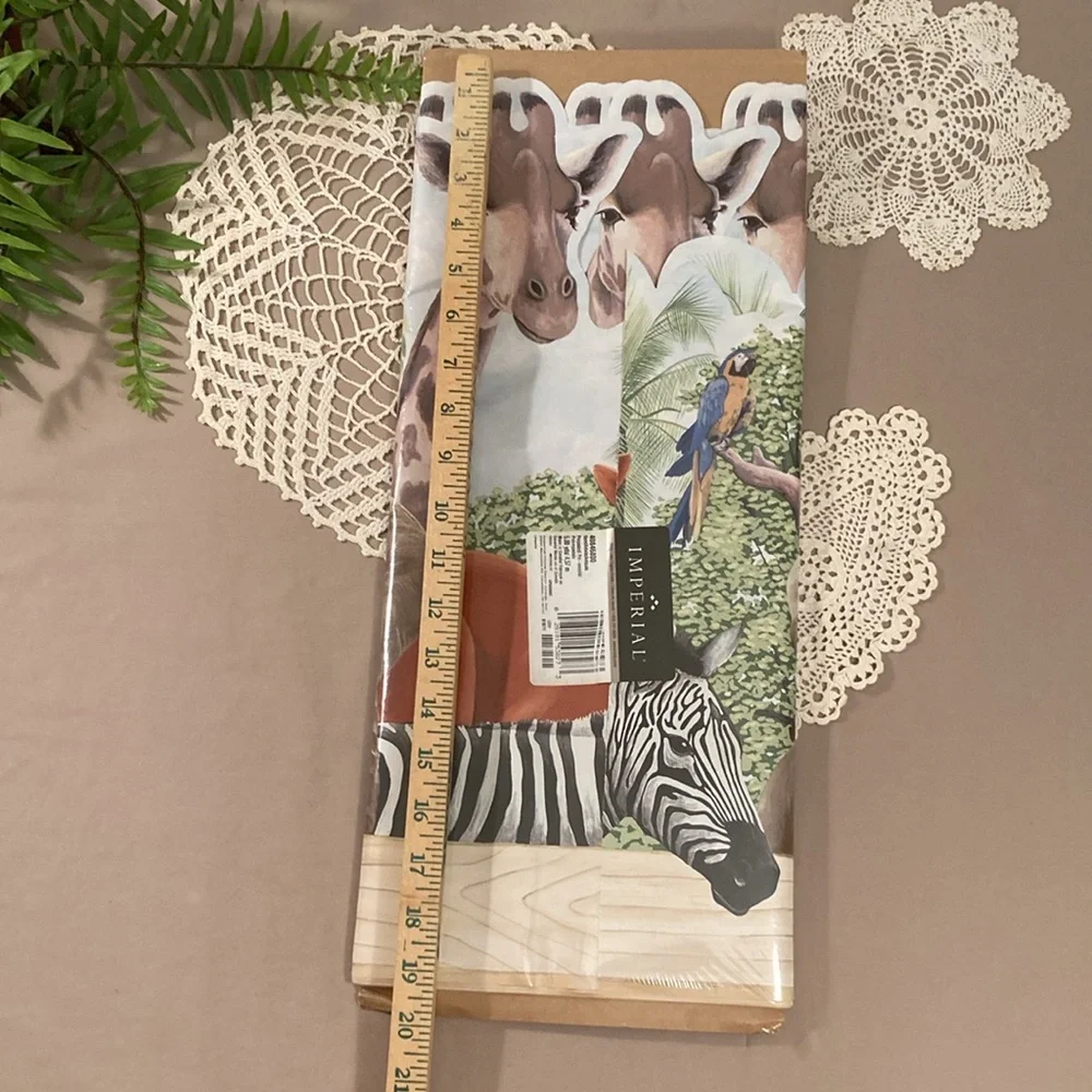 Zoo Animals Wall Border With Giraffes Elephants Zebras Parrots